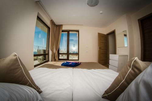 Hotel Premier Fort Cuisine - Full Board