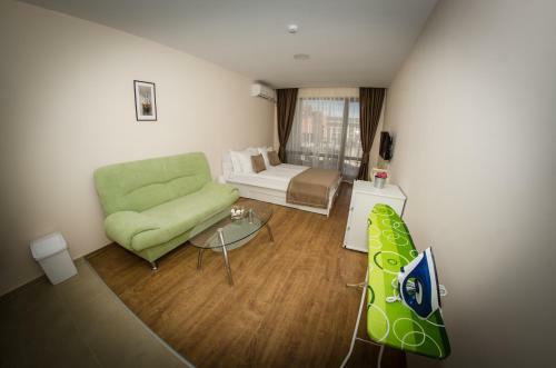 Hotel Premier Fort Cuisine - Full Board