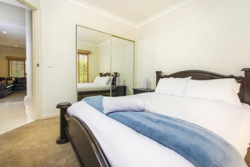 Holiday Home Island Villa