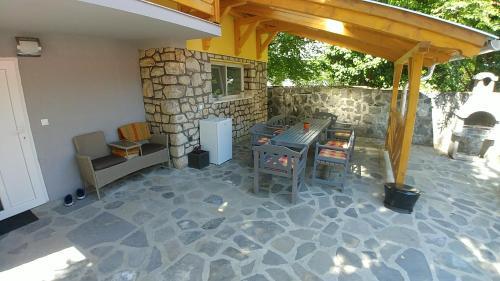 Liliana Apartman �s Cs�nakh�z