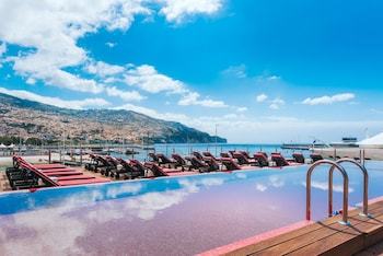 Hotel Pestana Cr7 Funchal