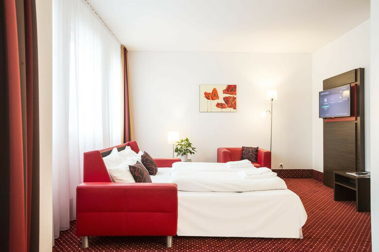Best Western Plus Amedia Hotel