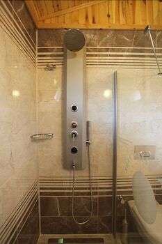 Hotel Ruya Villen Park