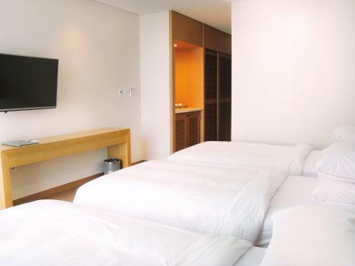 Youus Hotel