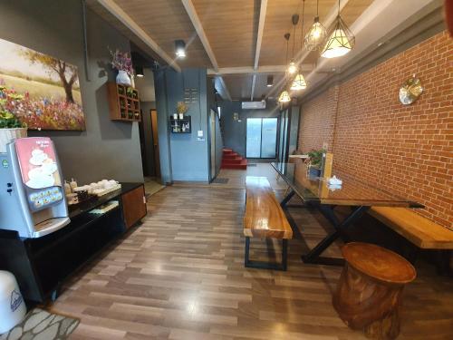 Bed & Breakfast Be Loftel Airport