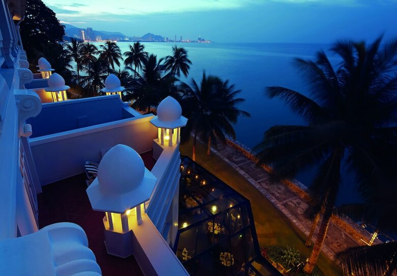 Eastern And Oriental Hotel Penang