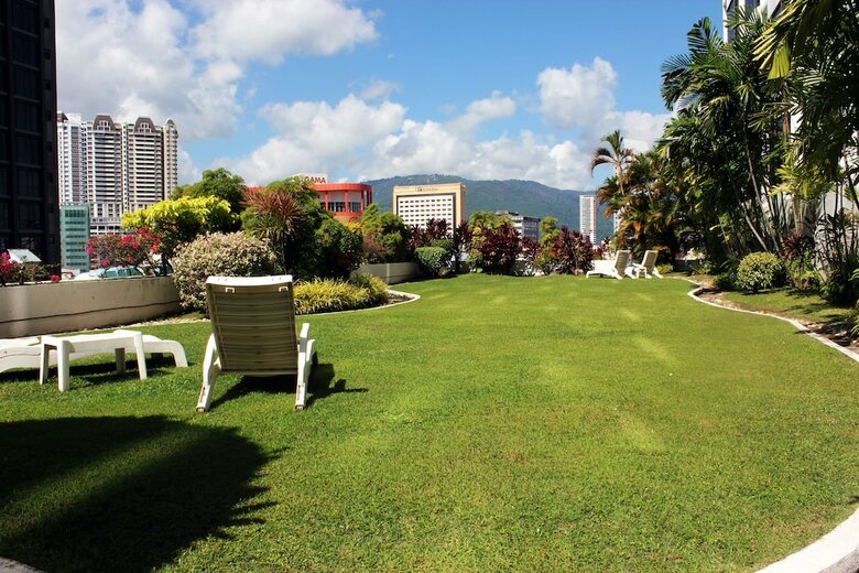 Traders Hotel, Penang