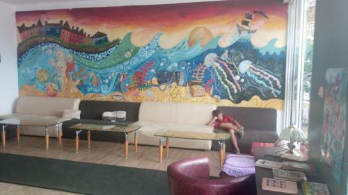 Hit Hotel