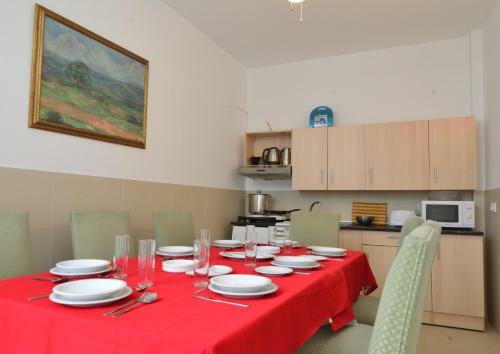 Holiday Home Real Suites 33