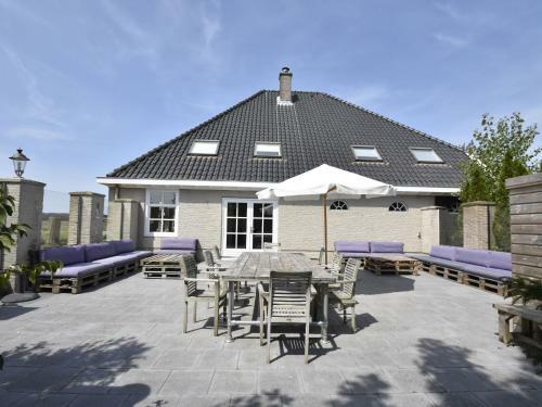Holiday Home Landelijk Schoorl