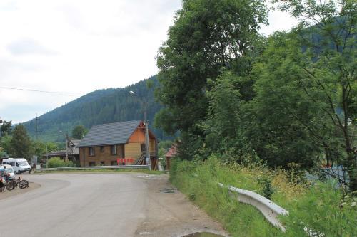 Hostal Cottage U Yaremy Mykulychyn