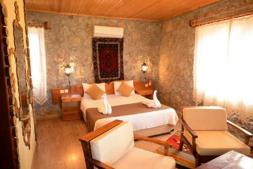 Hostal Faralya Yoruk Evi Hotel