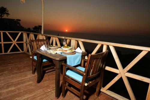 Hostal Faralya Yoruk Evi Hotel