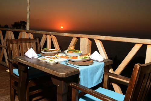 Hostal Faralya Yoruk Evi Hotel
