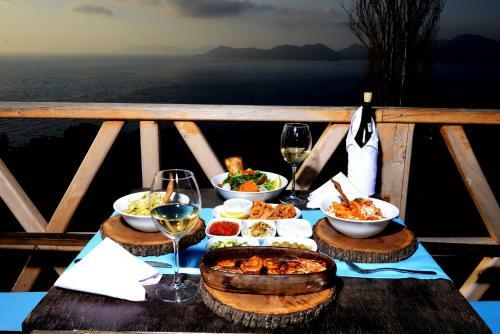 Hostal Faralya Yoruk Evi Hotel