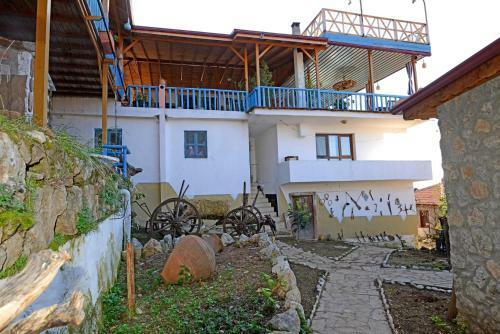 Hostal Faralya Yoruk Evi Hotel
