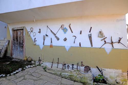 Hostal Faralya Yoruk Evi Hotel