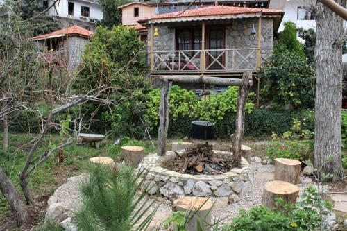 Hostal Faralya Yoruk Evi Hotel
