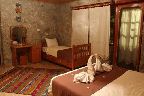 Hostal Faralya Yoruk Evi Hotel