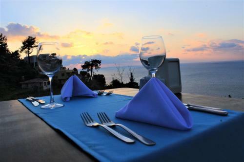 Hostal Faralya Yoruk Evi Hotel