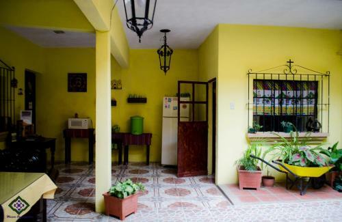 Albergue Maison Bougainvillea