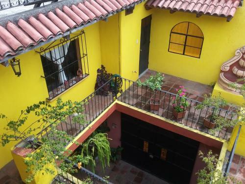Albergue Maison Bougainvillea