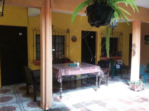 Albergue Maison Bougainvillea