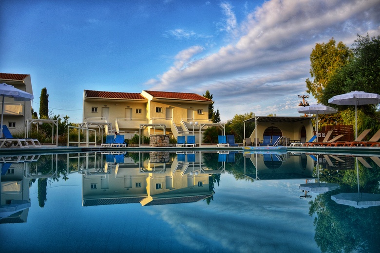 Hotel Dassia Holiday Club