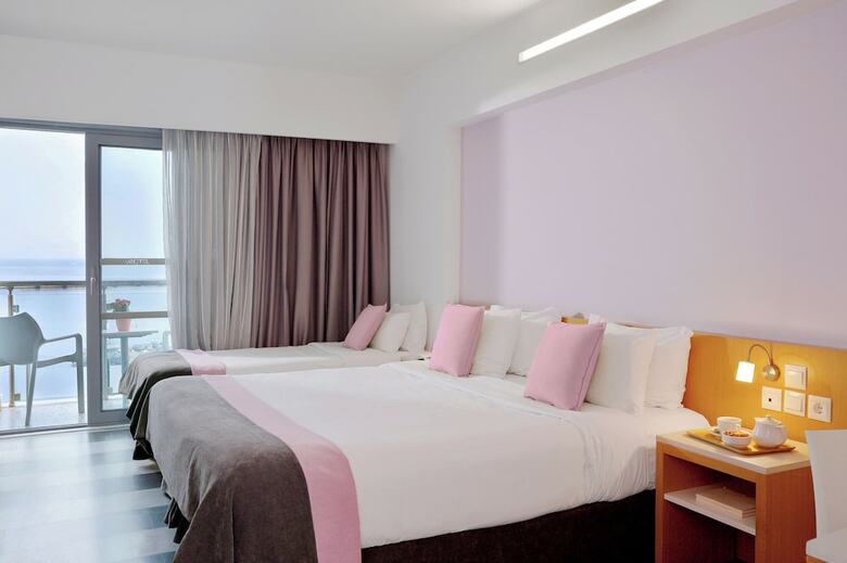 Hotel Airotel Galaxy