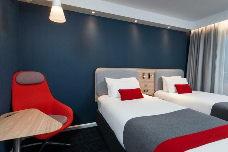 Hotel Holiday Inn Express Milton Keynes