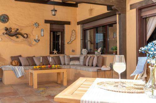 Villa Maravilla Con Piscina Climatizada