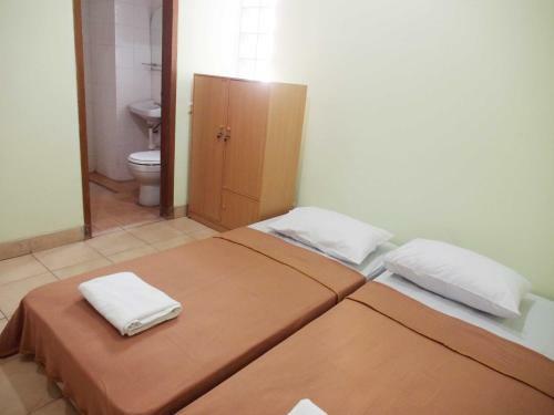 Hostal Ct 195