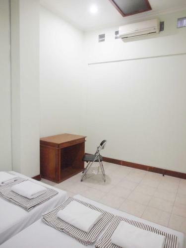 Hostal Ct 195