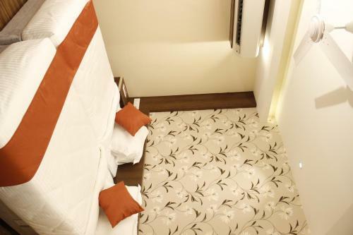 Hotel Larica Inn Rajarhat