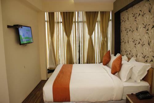Hotel Larica Inn Rajarhat