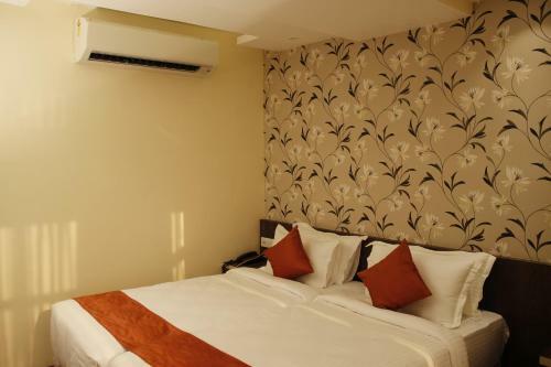 Hotel Larica Inn Rajarhat