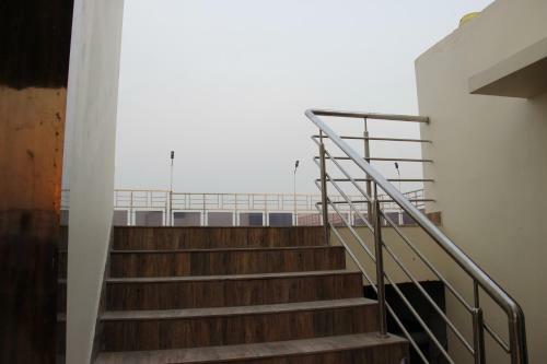 Hotel Larica Inn Rajarhat