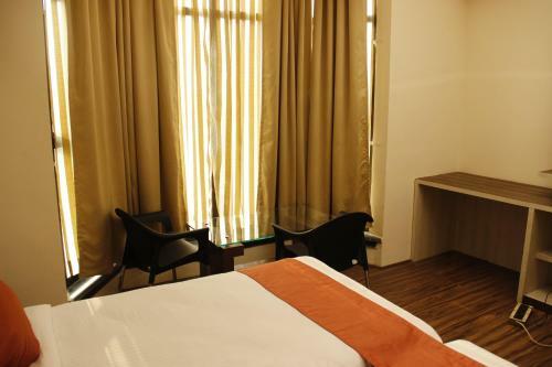 Hotel Larica Inn Rajarhat