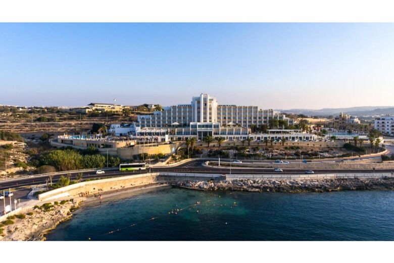 Hotel Coastline S�lo Adultos