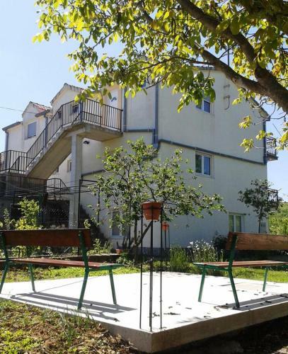 Apartment Velic 11141a