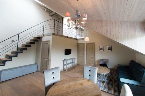 Minthouse Apartments