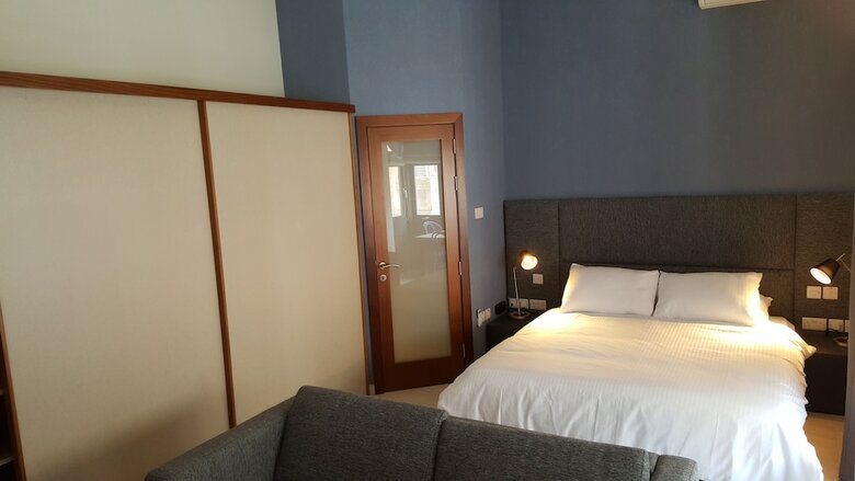 Hostal D Townhouse Boutique Suites