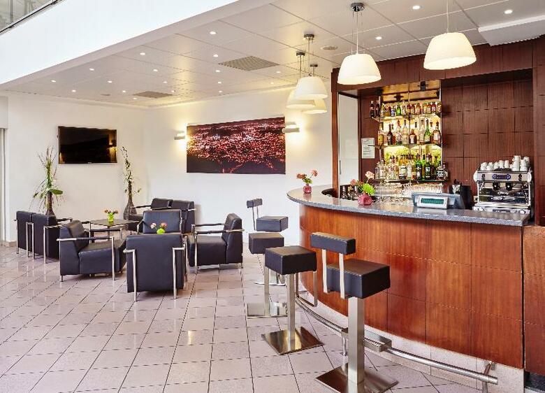 Hotel Holiday Inn Garden Court