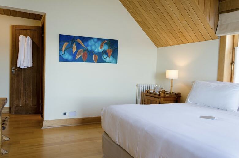 Correntoso Lake & River Hotel