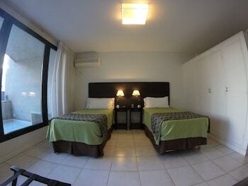 Aparthotel Piccaluga Apartments