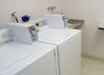 Aparthotel Piccaluga Apartments