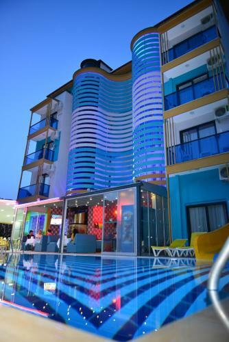 Yade Hotel
