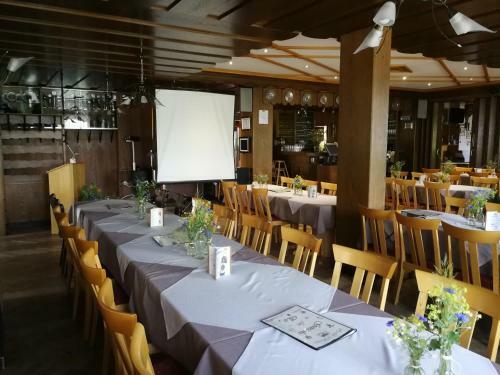 Hotel-gasthof "zum Bartl"