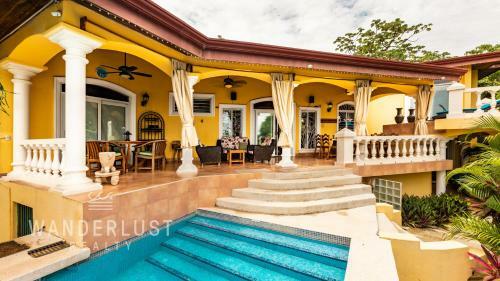 Villa Gullwing