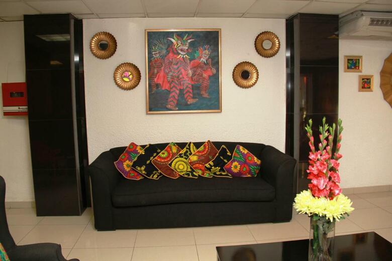 Hotel California Panama